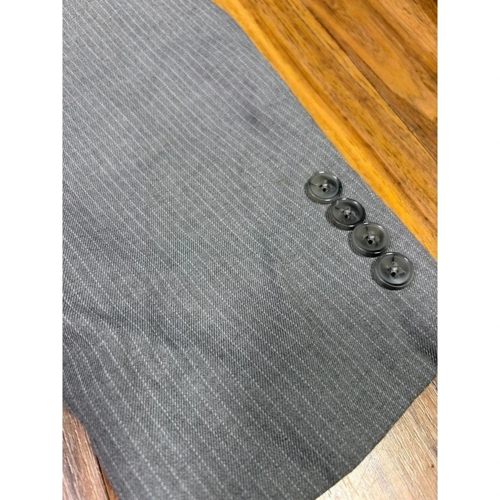Perry Ellis Portfolio Gray Pinstripe Blazer Slim Fit Officecore Quiet Luxury